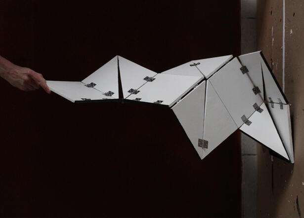 Wooden sp(α)eec(ε)h